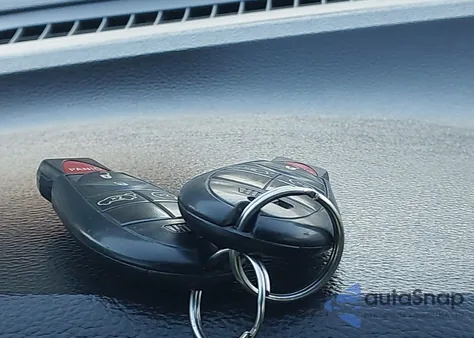 2013 Dodge Durango Crew z USA, uszkodzony, nr VIN 1C4SDHDT1DC590178